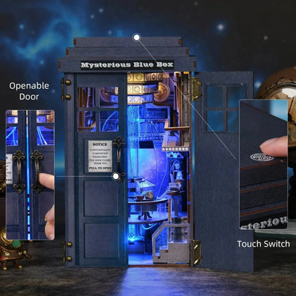 Book Nook DIY Mysterious Blue Box Diorama del TARDIS para Fans de Doctor Who - Book Nook DIY Kit | Miniverse Studio