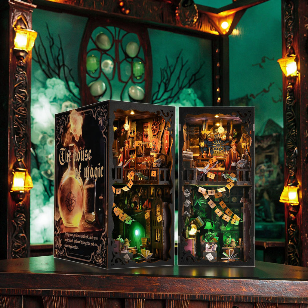 Book Nook The House of Magic