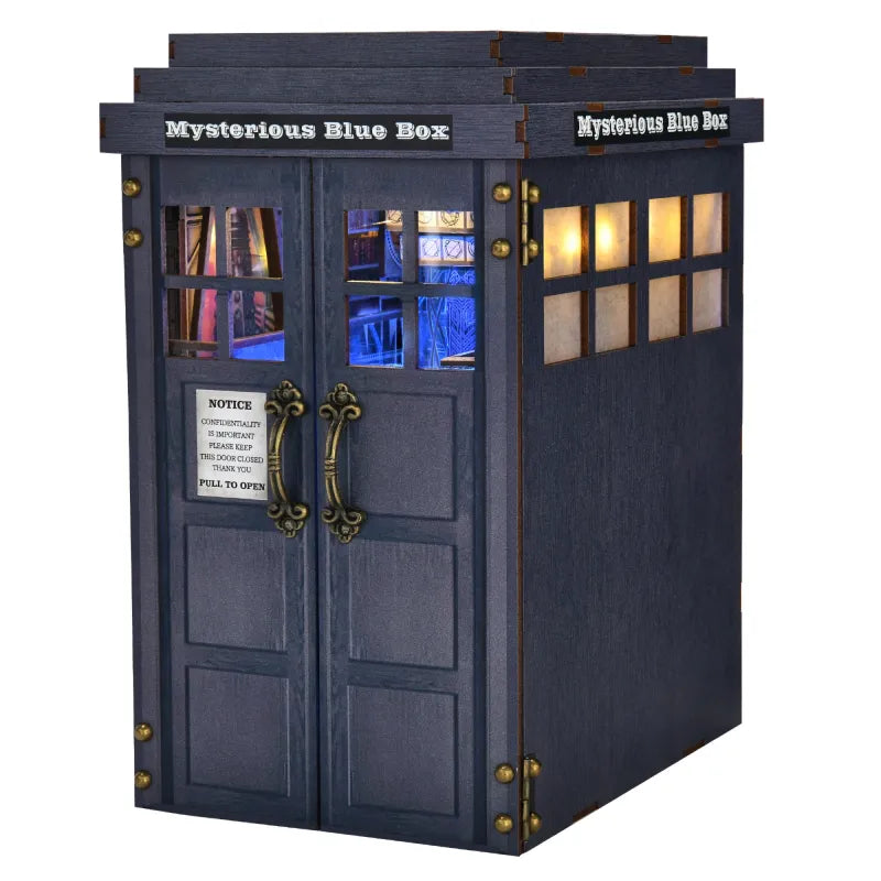 Book Nook DIY “Mysterious Blue Box” – Diorama del TARDIS para Fans de Doctor Who - Miniverse Studio