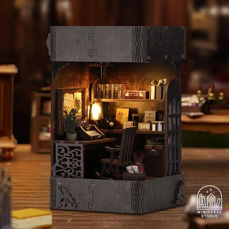 Book Nook DIY – 19th Century Detective Agency